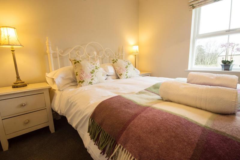 Haddon Cottage - Darwin Lake Holiday Village Matlock  Kültér fotó